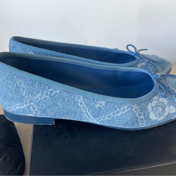 Authentic Chanel Ballet Flats - printed denim size 38 - Picture 6 of 10